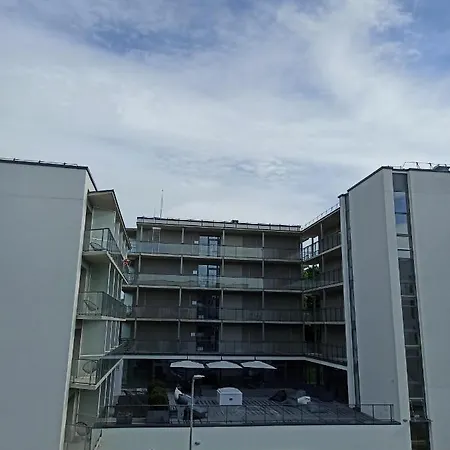 Lake Rue Qiunt Apartments In Mouscron